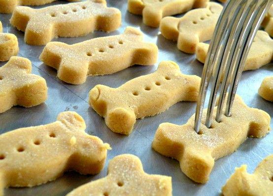 Advantix_Espana's tweet photo. ¿Galletas #perrunas? ¡Llegó la hora de preparar algo rico para tu peludo! Aprende fácilmente:) http://t.co/K1iXqId9io http://t.co/s7yHhRtkv8