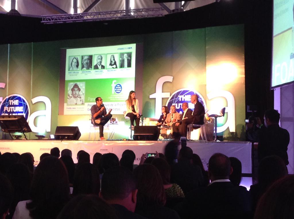 Inicia el Panel del Presente y Futuro de la Próxima Generación de Publicistas en #FOARD2015 <a href="/fredjana/">freddy jana</a> <a href="/MelenaMore/">Maria Elena More</a>