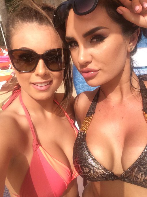 Happy birthday to this Beaut @anndenisewilson 😍😍 have a good one babe ... XXX http://t.co/ulS94tM0Qz<a class="tags" target="_blank" title="On Twitter" href="/?out=eyJ0eXAiOiJKV1QiLCJhbGciOiJIUzUxMiJ9.eyJpYXQiOjE3MjA4NDkwODAsImlzcyI6InR3cG9ybnN0YXJzLmNvbSIsIm5iZiI6MTcyMDg0OTA4MCwiZXhwIjoxNzUyMzg1MDgwLCJyZWRpcmVjdF91cmwiOiJodHRwczovL3R3aXR0ZXIuY29tL2FubmRlbmlzZXdpbHNvbiJ9.IQSo8bYX19zzTELnCu4MOFJ3dl6mjvgO6Lp1lTfyGuhHAeH18zsqcILaWYKhZUyBYr-C4_S5W87s2Zd9c4SZ5w">@anndenisewilson</a><a href="/tag/newone"class="tags"><span>#newone</span></a>