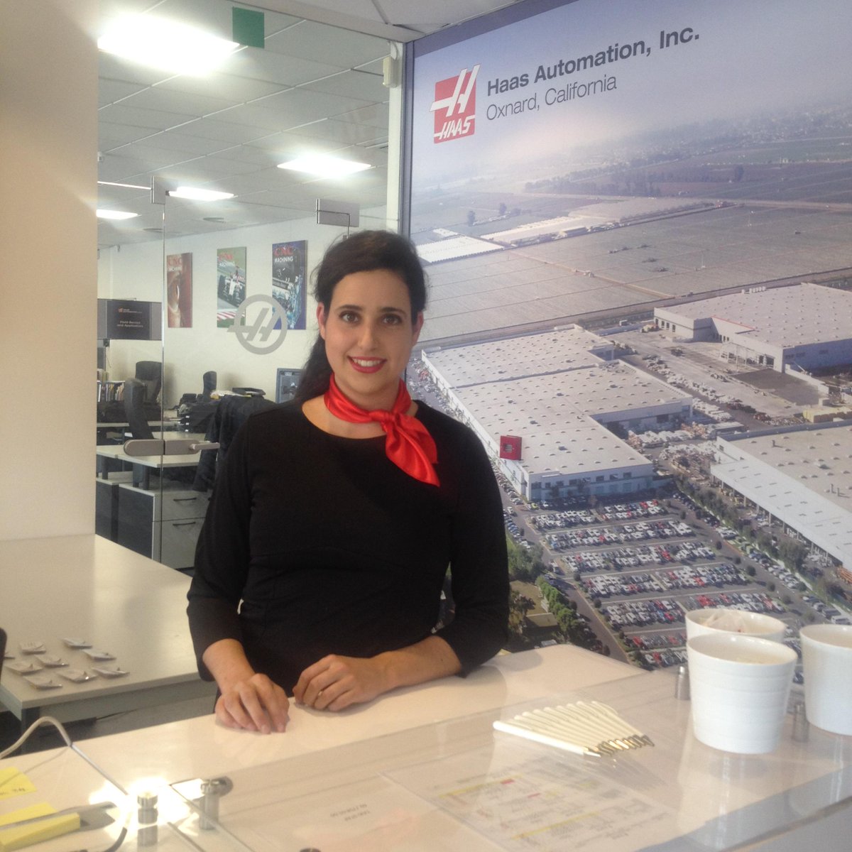 _elite_events's tweet photo. @_elite_events  for @Haas_Automation , thank you Nadia and Camille for the great job! http://t.co/N9WwBedEJo