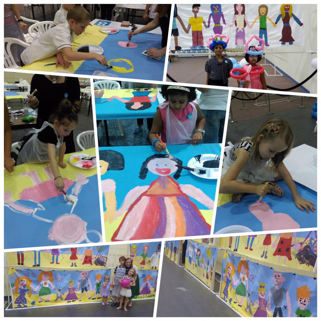 krisfade's tweet photo. Love this! Al Tayer Group set 2 break World Record in support of AutismAwareness.16000 kids 8kmpainting #icareimaware http://t.co/iYmdwEBxZj