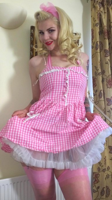 Filming with the gorgeous @PrincessPanders today... woohoo http://t.co/NF6vVc1hgr<a class="tags" target="_blank" title="On Twitter" href="/?out=eyJ0eXAiOiJKV1QiLCJhbGciOiJIUzUxMiJ9.eyJpYXQiOjE3MjExNTUzMDYsImlzcyI6InR3cG9ybnN0YXJzLmNvbSIsIm5iZiI6MTcyMTE1NTMwNiwiZXhwIjoxNzUyNjkxMzA2LCJyZWRpcmVjdF91cmwiOiJodHRwczovL3R3aXR0ZXIuY29tL1ByaW5jZXNzUGFuZGVycyJ9.sxx_L7APo1f7ySbO2vTzOlNpRCcIAlqg9ceNeqkIsgGrw7QmSCCxo9N51T5aUXgbWcWw0WnPsZskB6oQUNAplw">@PrincessPanders</a>