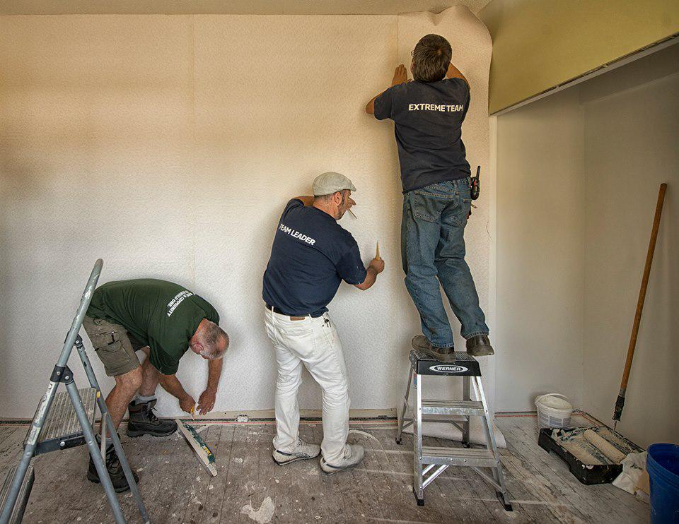 It takes a team to do a #yyj #RadReno. Be a #HeroWork hero: bit.ly/1Std9Nf
