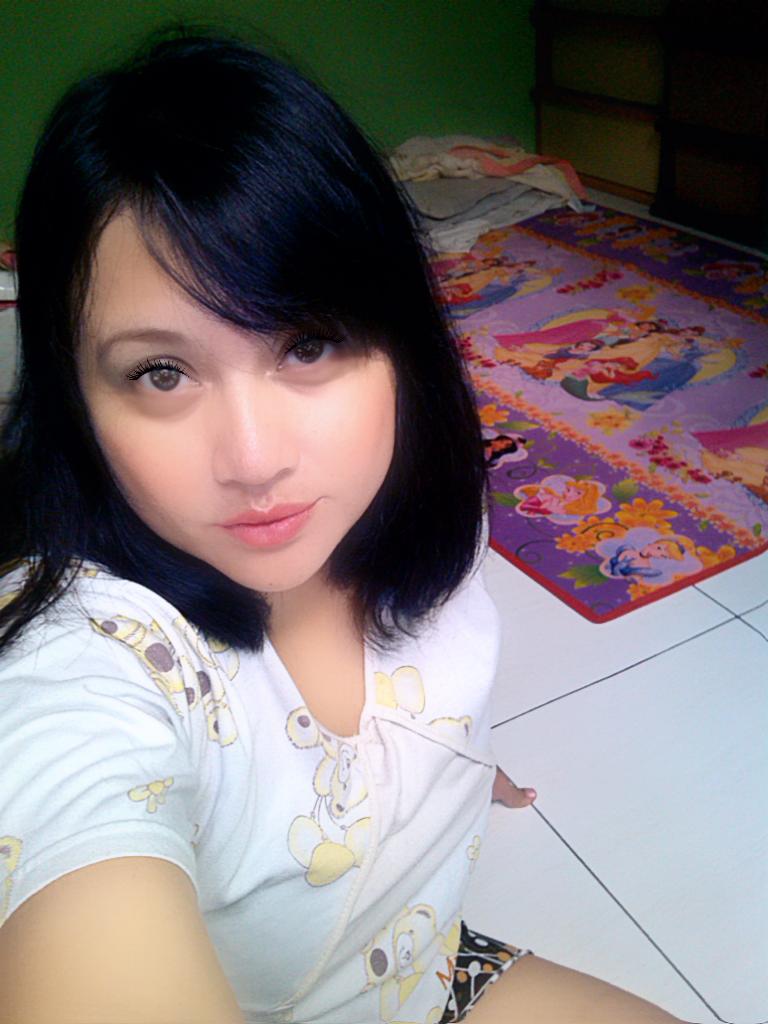 rahmatweety's tweet photo. #Pitu#its me now http://t.co/cKPXzoC0kN