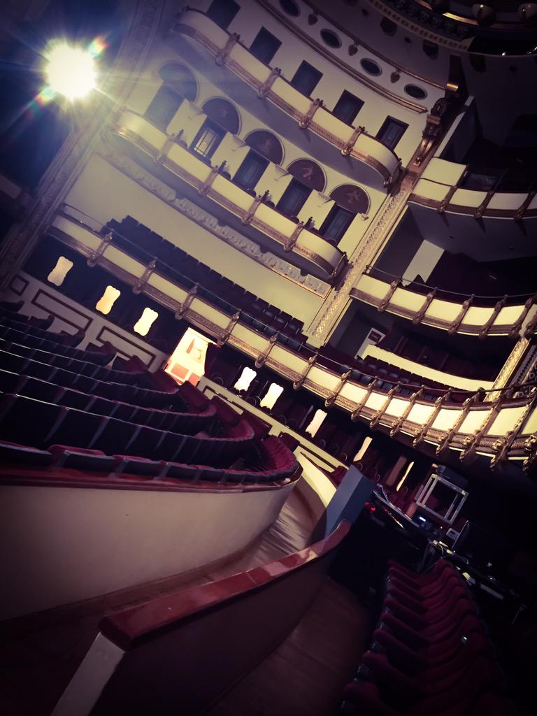 Pixelh's tweet image. Theatre Mexico City... #ProductionTime