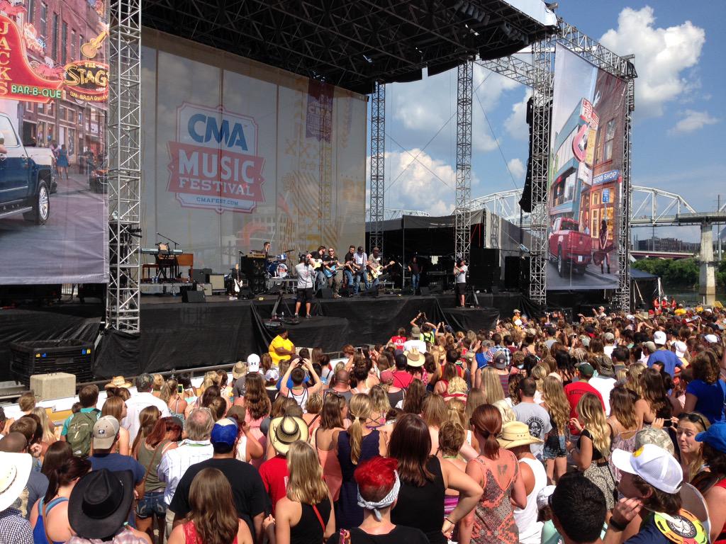 CMA Fest Chevy Riverfront Stage (Nashville) 6/11 McCreerians