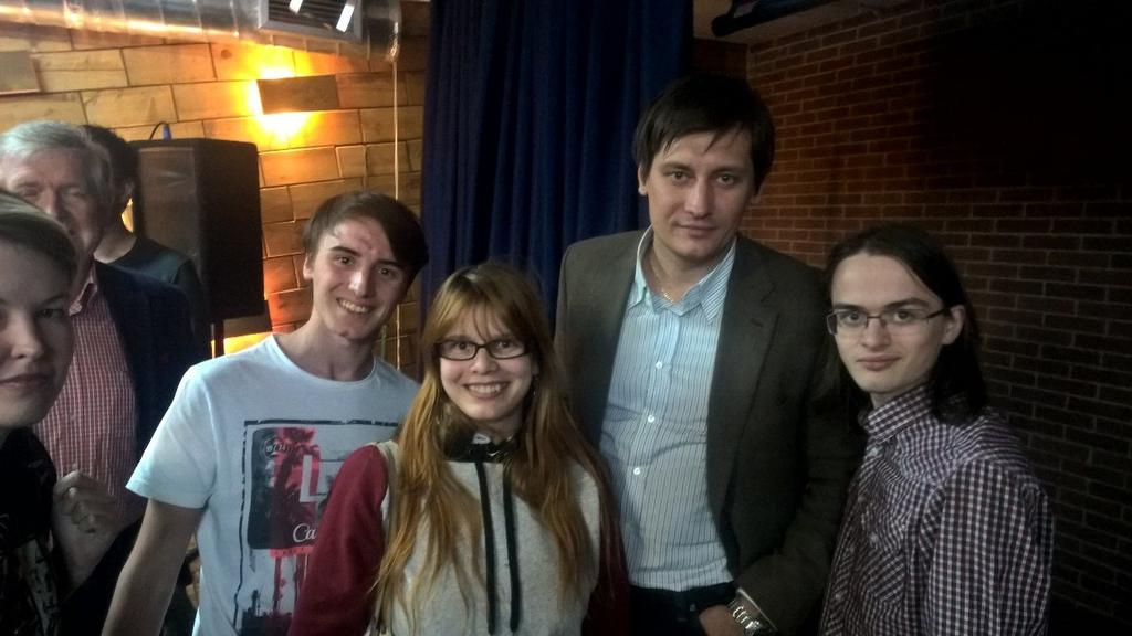 naive_elf's tweet photo. Побольше бы таких депутатов, и у нас была бы совсем другая страна http://t.co/35WgVMHBMp