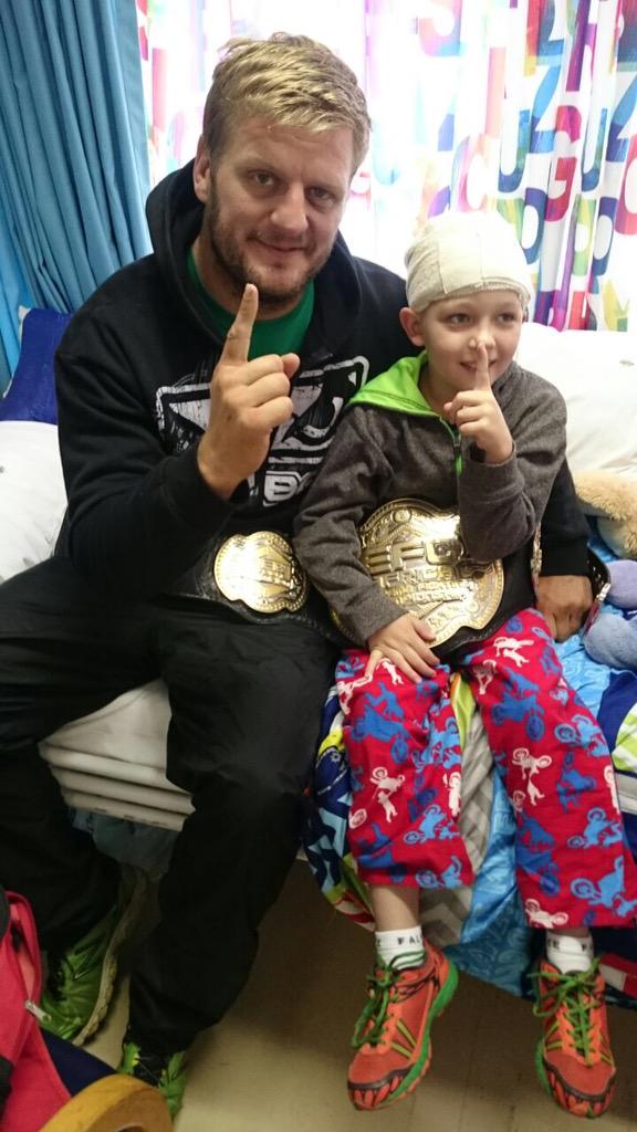 Andrew_vanzyl1's tweet photo. Caden Slabbert very inspiring young man, inspired by his fight! @EFCworldwide @JacquesVReenen1 http://t.co/ZMNdg3eIB6