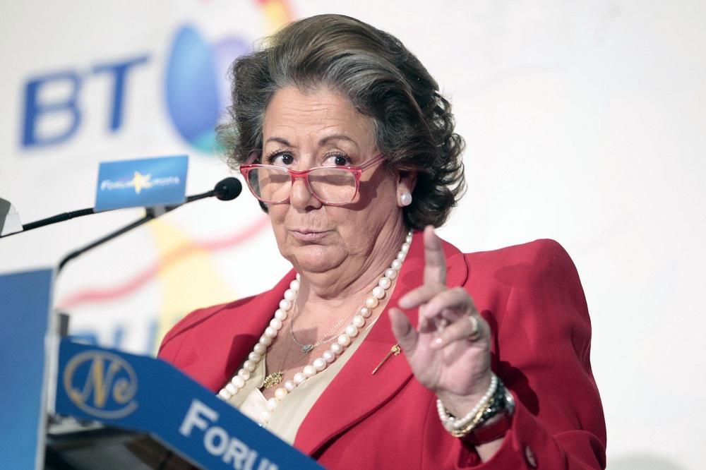 TCCR4G's tweet photo. #tomateloconcalma Noticias: Susana, Rita, Se aclararan? http://t.co/PJqTZ5fZ7c