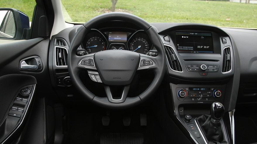 KatieGBurke's tweet image. Good things come in streamlined packages when it comes to car buying. @MarketWatch on.mktw.net/1B9aVwX