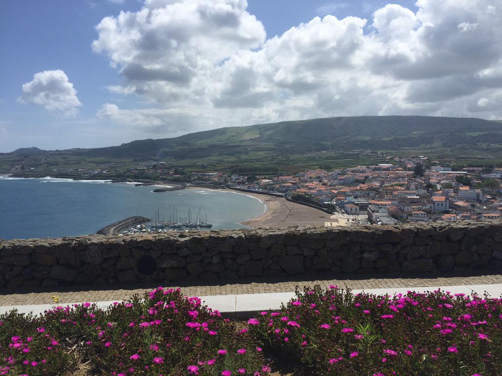 BloyceThompson's tweet photo. Absolutely stunning Terceira @HolsteinCanada #Azores http://t.co/ncIyzBhBUe