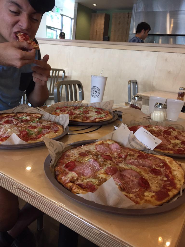 CyclingApple's tweet image. Yes we gon&apos; eat all of them. #WatDatMoufDo @MovesHERjagger