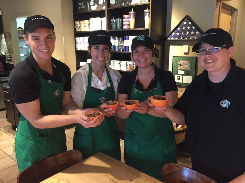 jkohanowski1's tweet photo. Iced Kenya served up in a grapefruit cup! AMAZING coffee tasting at 8698 Minot 1!! #tobeapartner http://t.co/eY9SCVbKUZ