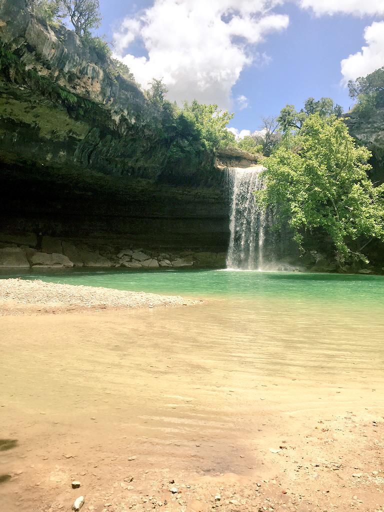 jasmonrenea's tweet photo. Adventures today w/ my bestfriends! πβοΈπ
#HamiltonsPool #DrippingSprings http://t.co/1Hrs9wxp9x