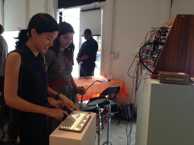 notclosed's tweet photo. Today: Cat and Martha were the first visitors to try out the Synthstallation at @FridmanGallery. #HSin3D http://t.co/LDUlEst6qp