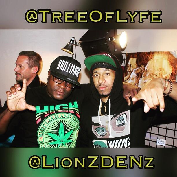 horn_ly's tweet image. #hiphop #CapturingLifeInMotion with @treeoflyfe at his performance tonight @RawartistsLA. It's always great to see …