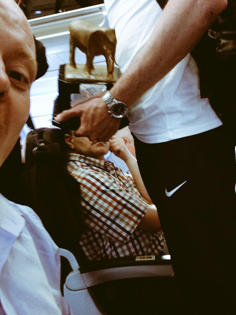 Cheeky <a href="/windmilltourney/">Windmill Tournament</a> trophy on its way home as hand luggage <a href="/OllieGordon14/">Ollie Gordon</a> #windmill2015