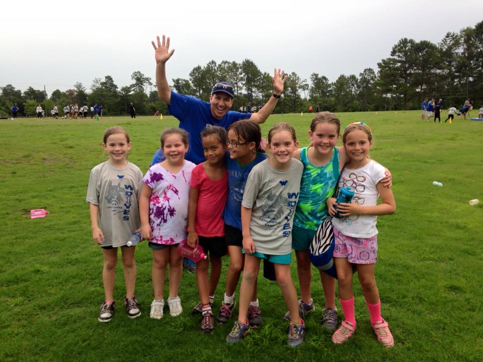 mannysanchez's tweet photo. “@wolveswv: #conditioningcamp can be #fun #Mightymite #cheerleaders #photobombed #gowolves #wvwolves http://t.co/2OL2n9aqOZ”
That's me!