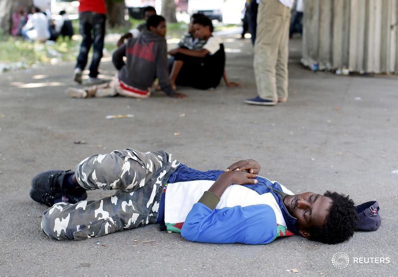 Reuters tweet picture