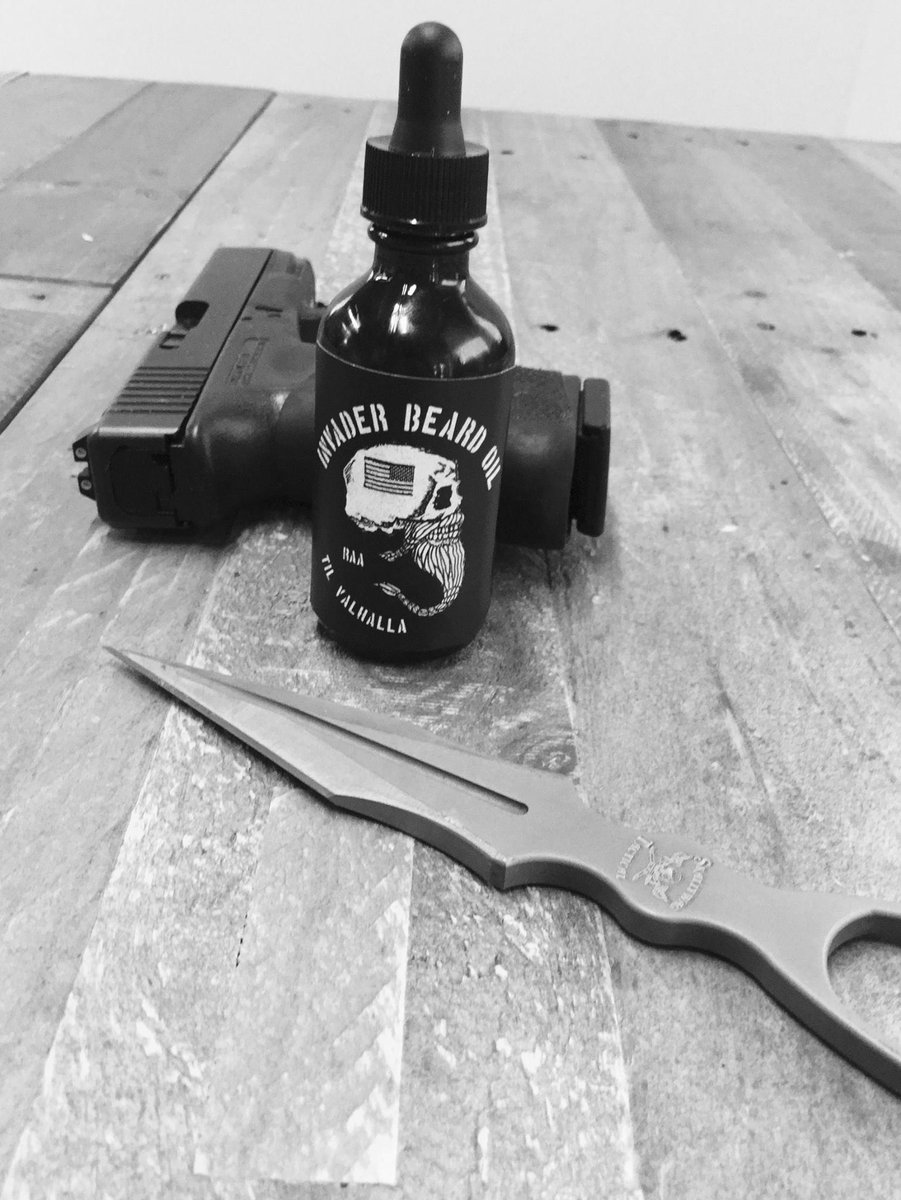 InvaderBeardOil's tweet photo. Now what am I missing? Oh yeah, not a damn thing. #BeardOil #RT #InvaderBeardOil
http://t.co/Qls3Bhvc2I http://t.co/QSSqLn8kQg