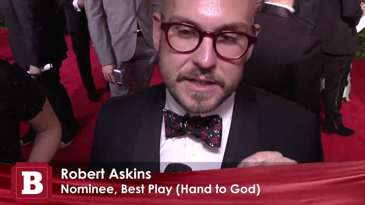 BroadwayTeeVee's tweet photo. #Video | #Broadway's 2015 #TonyAwards Red Carpet Spectacular! | Watch Here: http://t.co/lzguAvxcLw http://t.co/Uilf3bEh2e