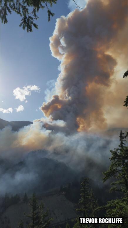 #Lytton #wildfire @BCGovFireInfo growing plume at front of fire