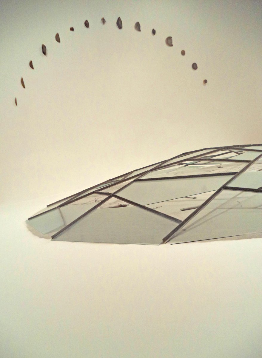 AwkwardPhotoing's tweet image. Fifteen