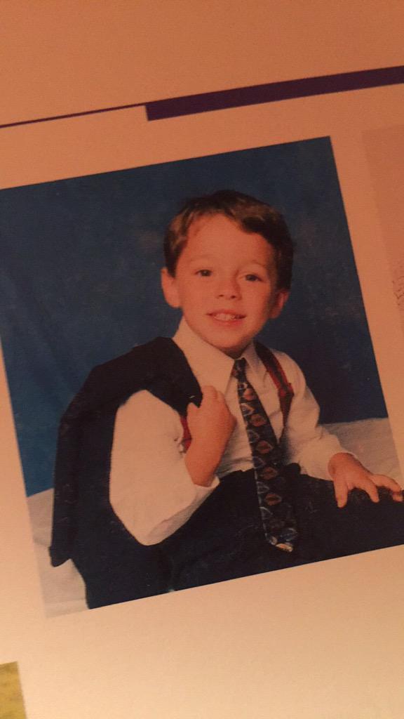 JohnStraub11's tweet photo. By far my favorite pic from the yearbook #lilstumpy @TheStumpmeister http://t.co/Z5VL760Pee