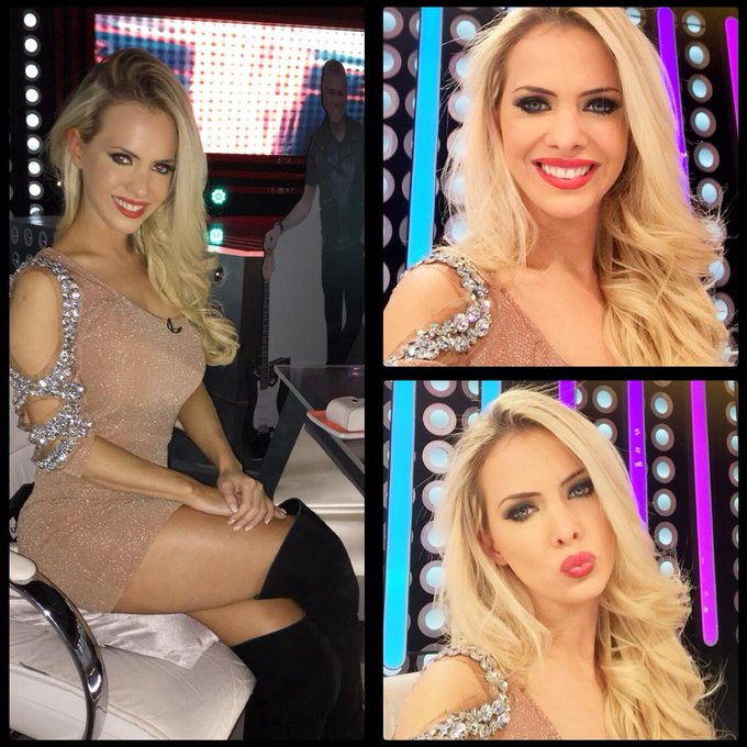 Hoy en @BenditaOk con #dress @tivoglii_bene http://t.co/KVKx14nfWi