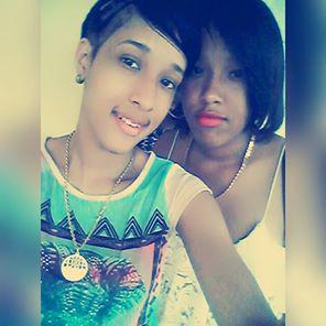 morenitahfrehzh's tweet photo. Bien de bien http://t.co/H40m3k16IM