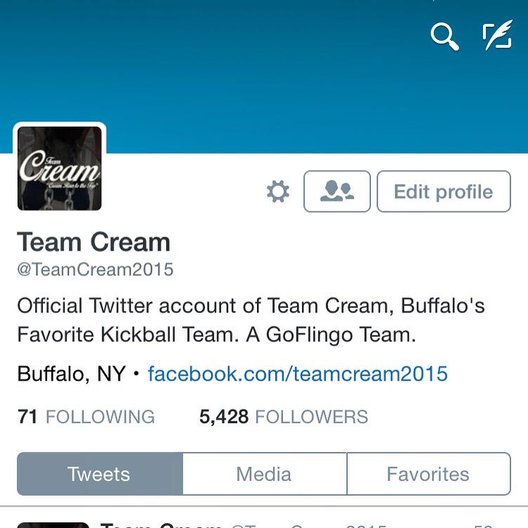 Alpo1289's tweet photo. Holy shit my Adult Drunk Kickball Team has over 5000 followers 😱 #TeamCream #GoFlingo #Kickball #Buffalo http://t.co/t9CTwNkE7f