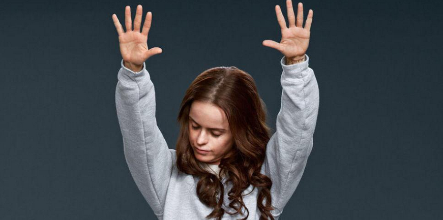 BuzzFeedEnt's tweet photo. No One Is Sleeping Tonight Because #OITNB Season 3 Came Out Early http://t.co/VjmSSPNLaS via @ifyouseekjaimie http://t.co/RLhh9V7DDc