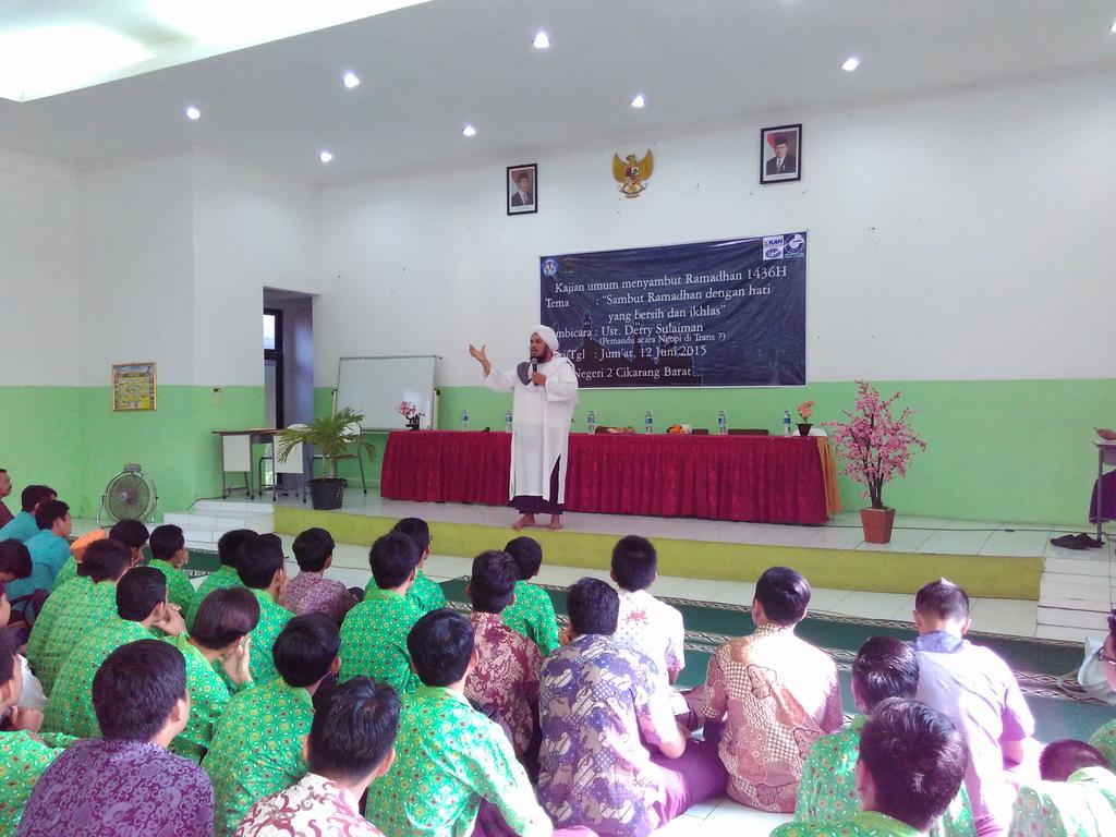smkn2cikbar tweet picture