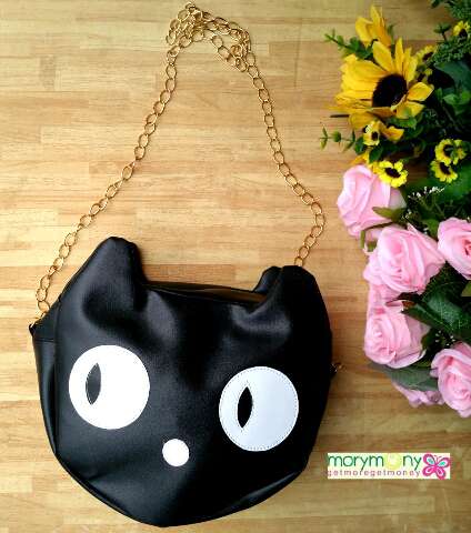 vjonlineshop's tweet photo. Slingbag cartoon black 70rb @Iklan24Jam http://t.co/1GBIYcNsGu