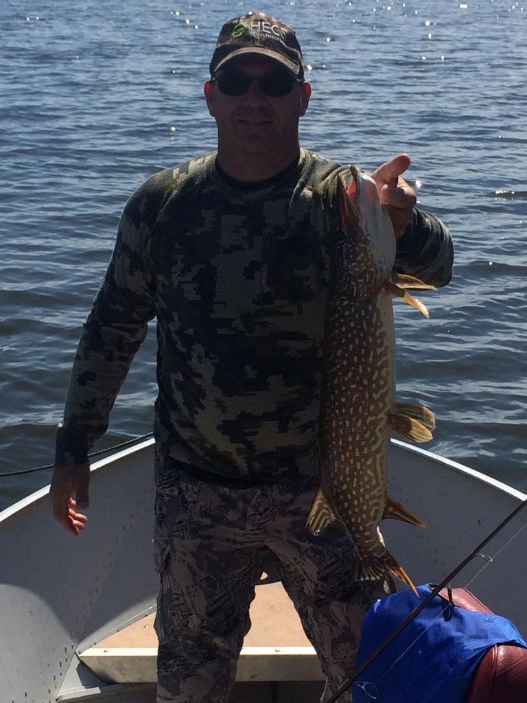 trueshotcoach's tweet photo. Awesome Northern Pike! Anyone else been out rippin lips?! #rippinlips #fishing #HECS http://t.co/xCvRUwKf6O