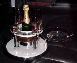 limos_Partybus's tweet photo. This wkd on Limos &amp; partybuses! $25 off the total &amp; 2 free btls of champagne! 602*996*5466 #inthescenelimousine http://t.co/tHfx278X4S
