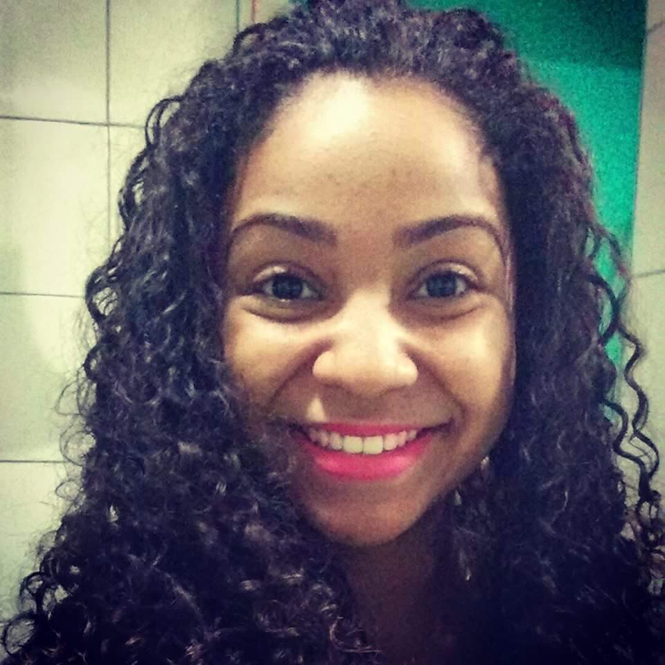 gabyBarbie22's tweet photo. A beleza é você menina 🌹🌺 http://t.co/m6wpiWfpBG