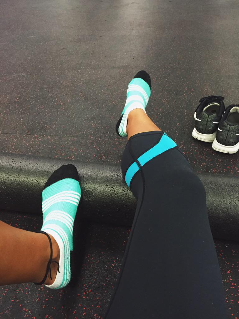 LegendsVB's tweet photo. How do you like to warm-up/cool-down from practice and workouts? Sock: Gyro Stripe #BeALegend #LegendSocks #LegendsVB http://t.co/VSiviZ2NyI