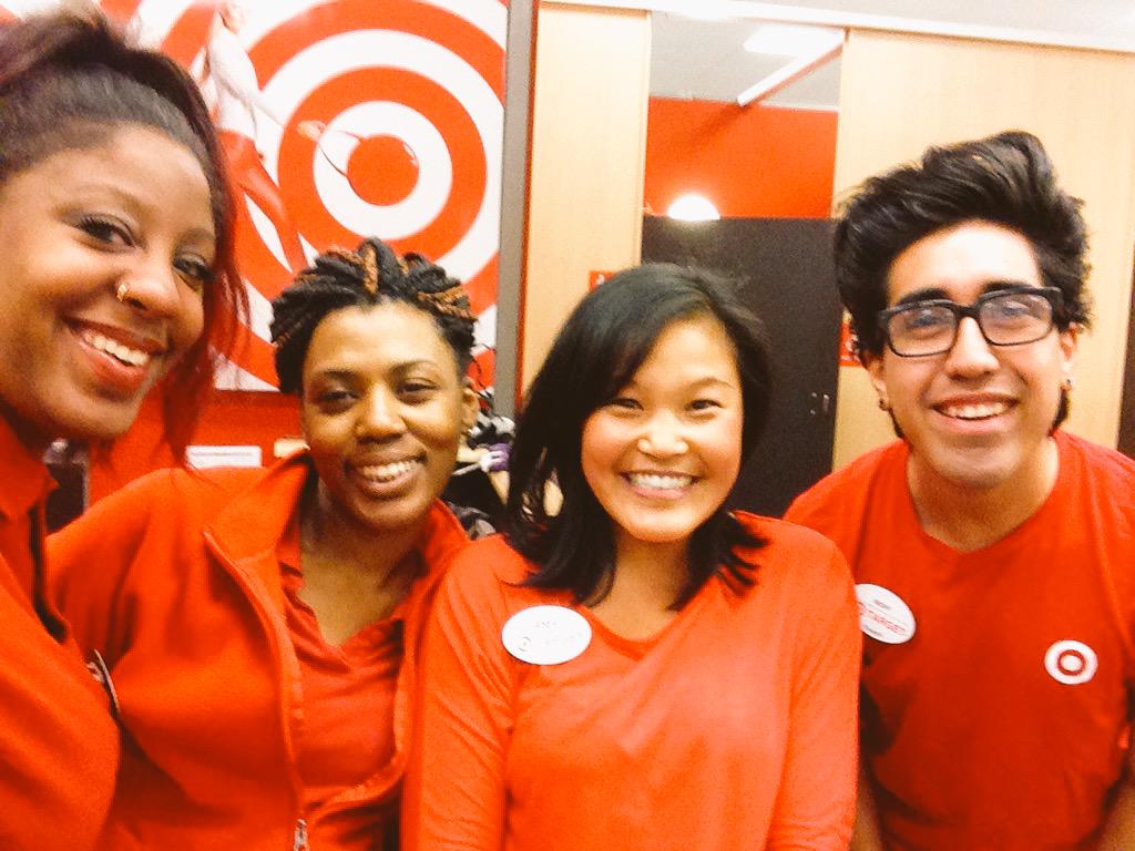 abby_nygaard's tweet photo. Smiling about 100% Vibe in Baby and A&amp;A! Love the progress my team has made! #ProudSoftlinesMama @Andy_J_Fish http://t.co/lIHgzf1FTB
