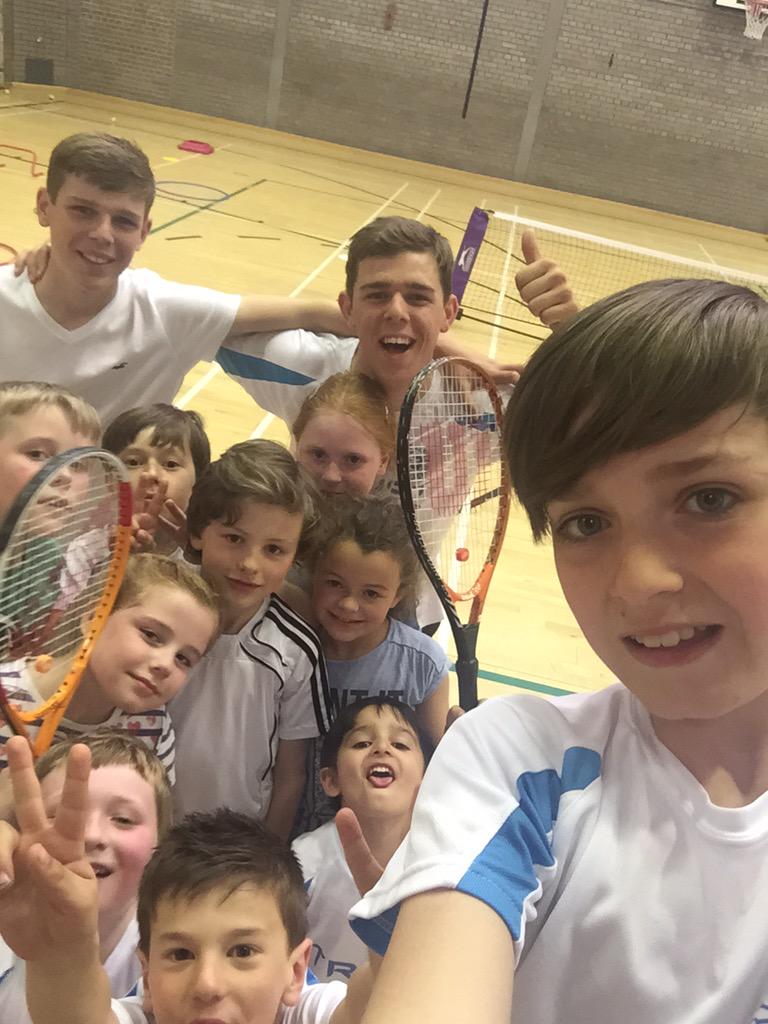 Fraser_J_'s tweet image. Hey @judmoo come and join us on Tuesday night for @TrystSports Tennis Awards night? #signedball