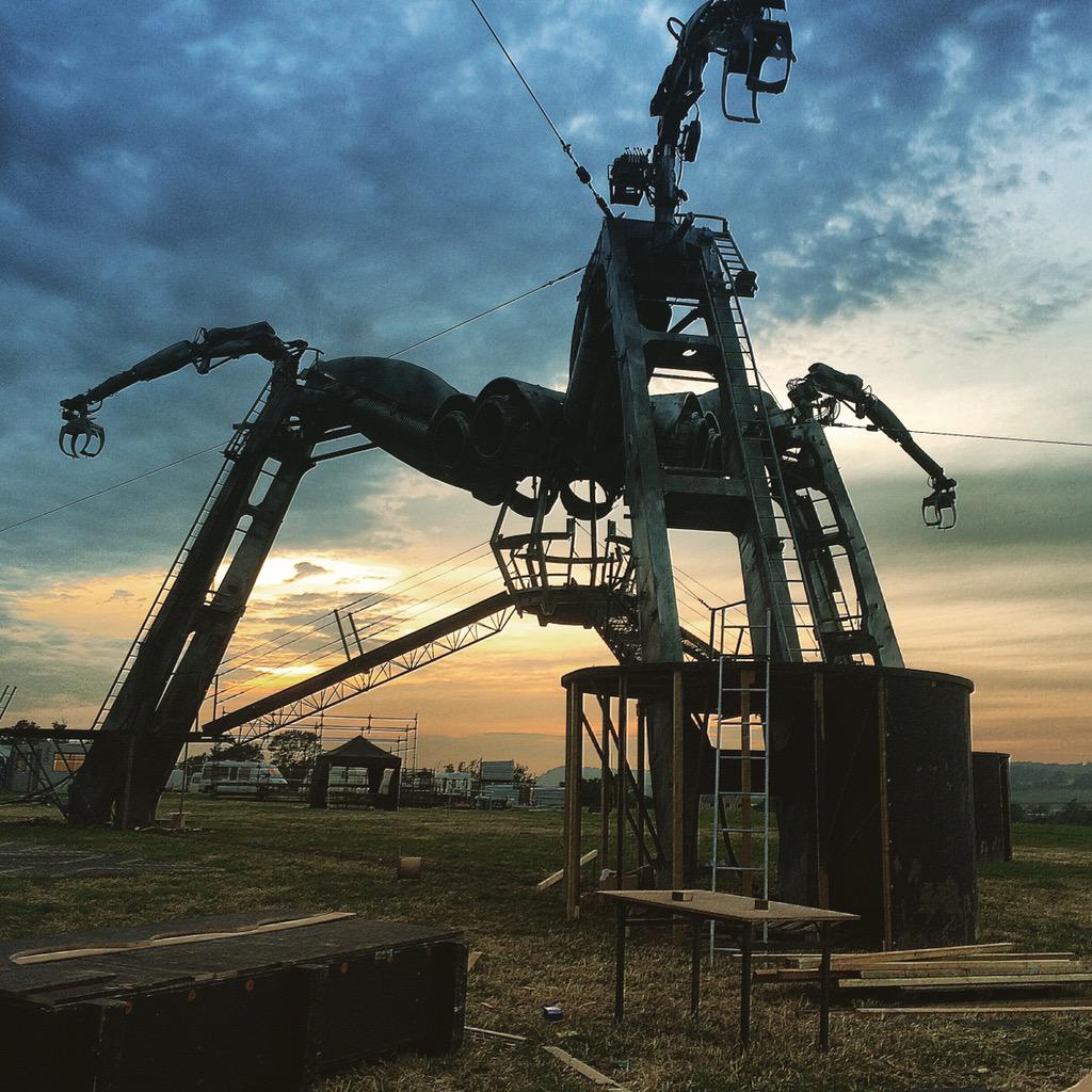 glastonbury's tweet photo. Over in @A_rcadia earlier this evening... http://t.co/x5D5BEmtX2
