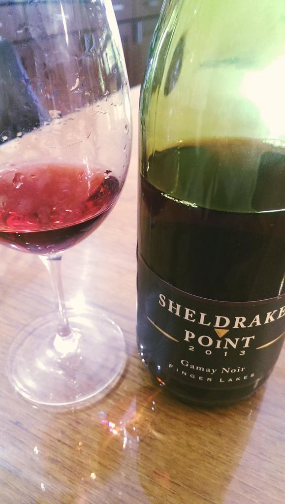 evanmccor's tweet photo. My red of summer. WOW. Wait til you try this! #flxwine http://t.co/j2yCRplC2I