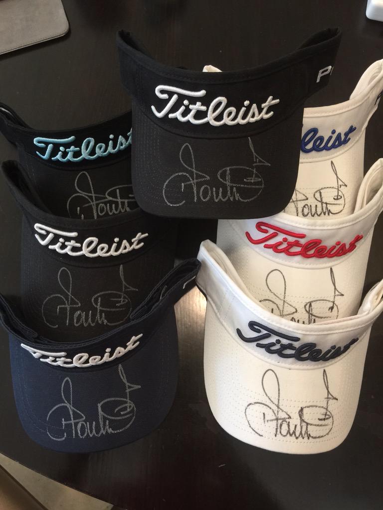 IanJamesPoulter's tweet photo. Winners #Comp365 @mightypotter71 @lewismahoney17 @michelle_golf @pmpenman @jhard76 @huggy_147 @c00kster777 DM me guys http://t.co/Qxps2XJfqV