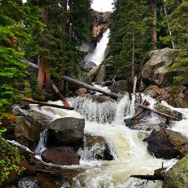 escape2colorado's tweet image. Photo from jennigonza Always up for a new adventure. #coloradohiking #RMMP #neverstopexplo… bit.ly/1L0OPNx