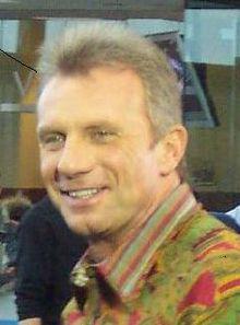 A happy dapper 59th birthday to Joe Montana! 