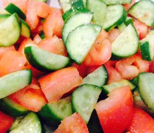 HCGBasics's tweet photo. I love this summer salad!  Cut up tomato and cucumber with vinegar, powdered mustard, salt and pepper!  50 calories http://t.co/R3ImQLY3lw