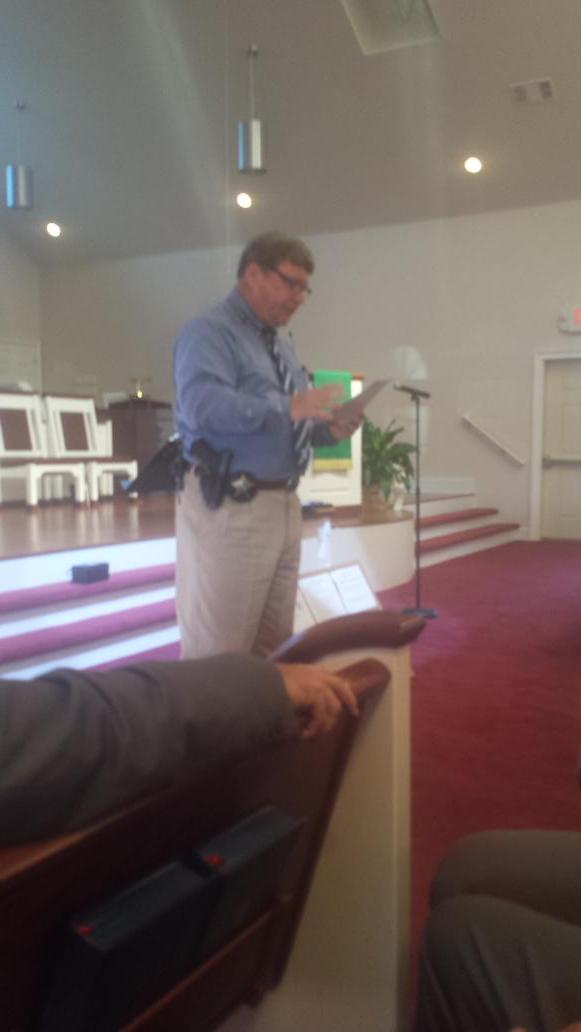 OnslowSheriff's tweet photo. Sheriff Miller at the town hall meeting in Sneads Ferry http://t.co/FLg0jVB1pH