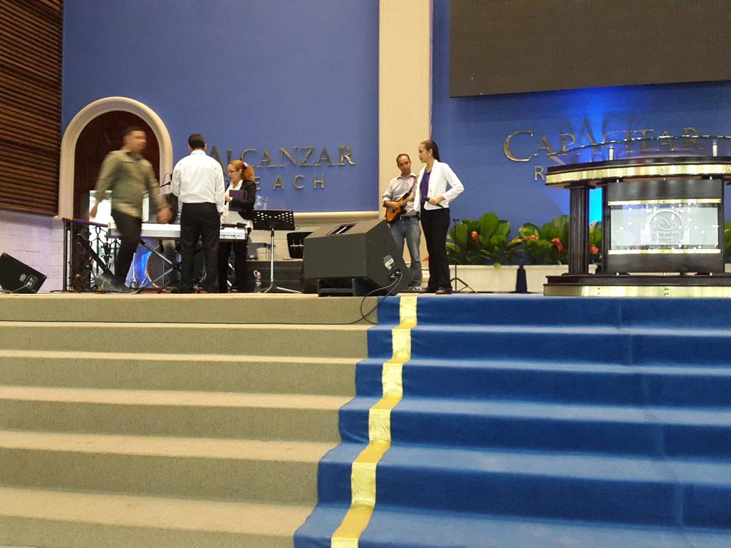 Ultimochance's tweet image. 10...9...8....7..6...5...4....3.....2....1........0 Congregacion Cristiana. Empezamos a dar gloria a Dios.