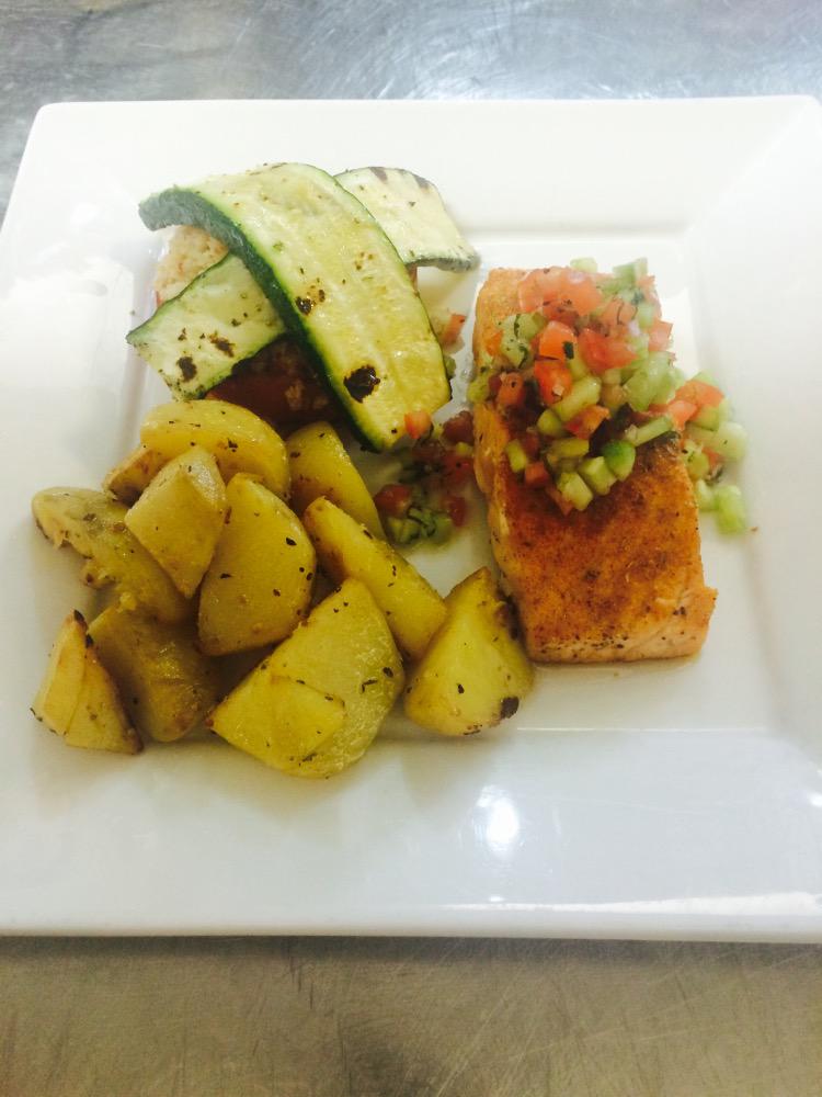 Pan seared Cajun salmon🍴