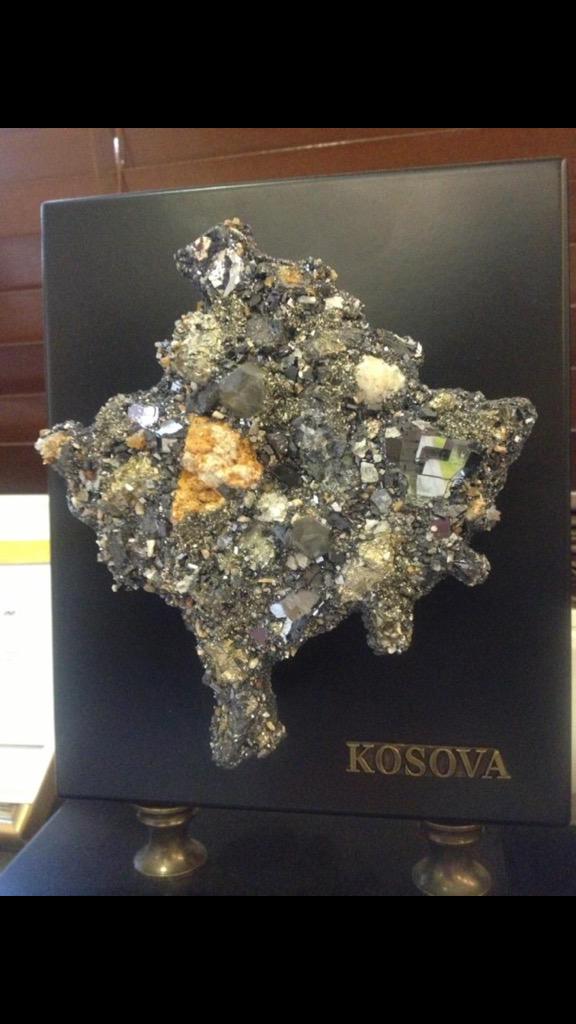 mentirtk's tweet photo. Kosovo congratulation Liberation Day! (12.06.1999) http://t.co/XDatndB709